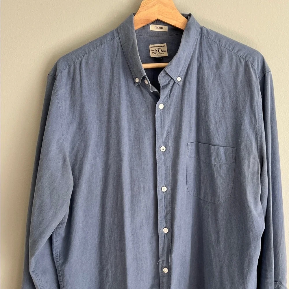J. Crew Casual Blue Button-Down Shirt Large
